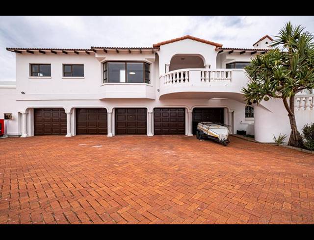 4 BEDROOM HOUSE FOR SALE IN BLUEWATER BAY